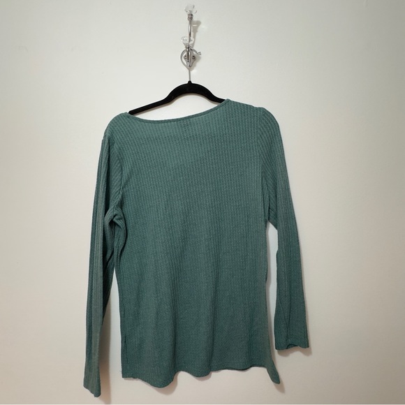 Long Sleeve Shirt - Picture 2 of 2